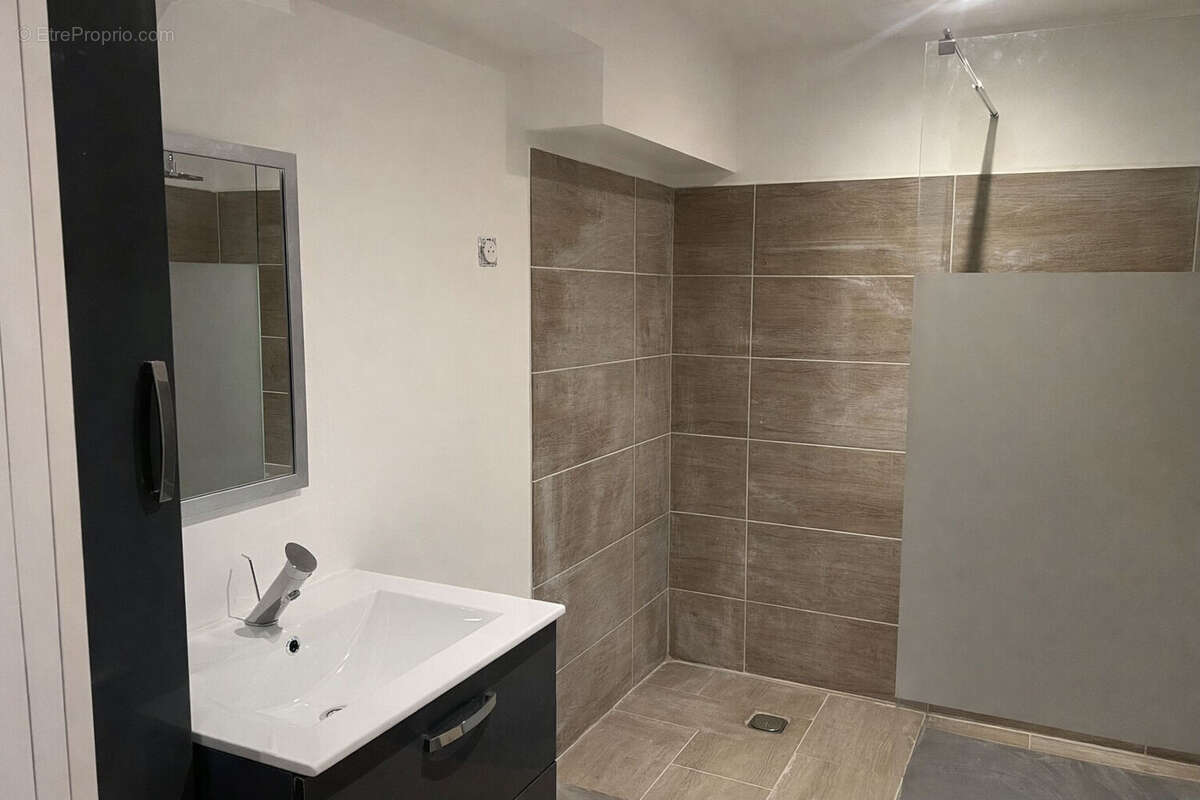 Appartement à CARCASSONNE
