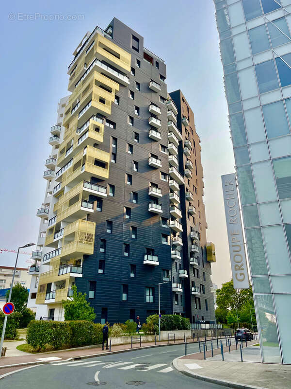 Appartement à ISSY-LES-MOULINEAUX