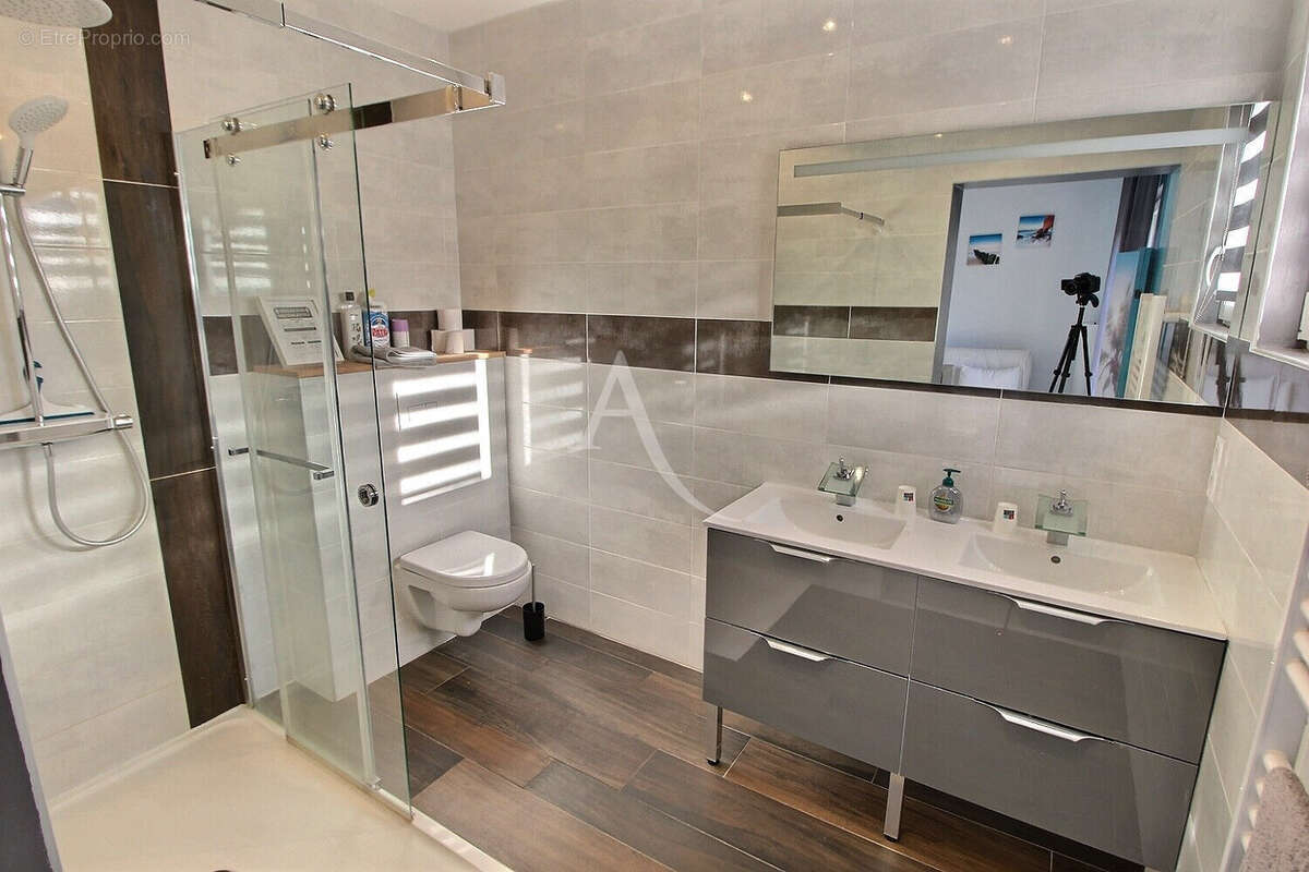 Maison à SAINT-CYPRIEN