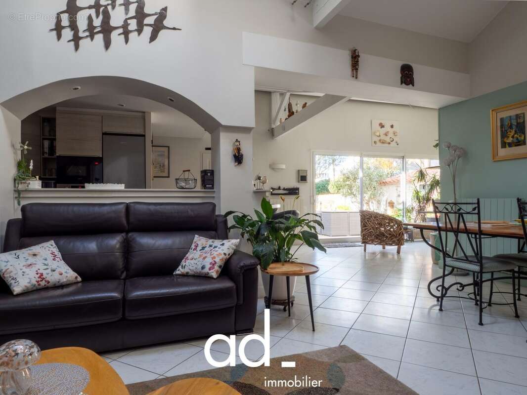 Maison à LA ROCHELLE