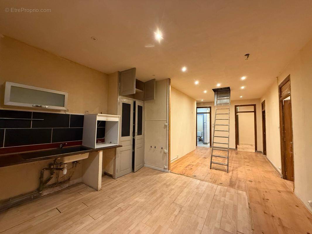 Appartement à AUBENAS