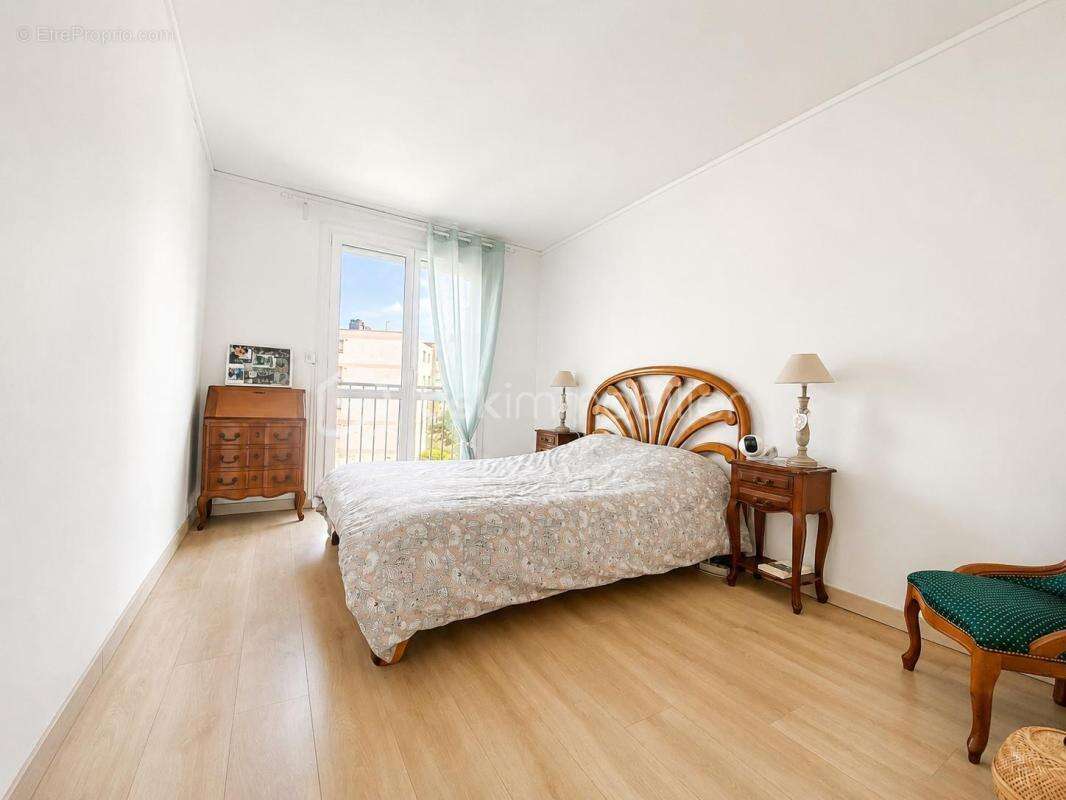 Grand appartement avec 2 chambres - 71 m² – parking, cave – à 8 min de Rouen - photo 3