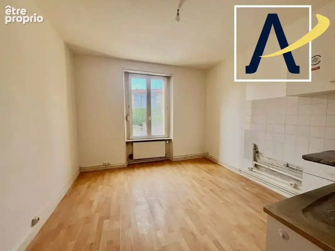 Appartement 350 m² à vendre à Belfort (90000) - photo 2