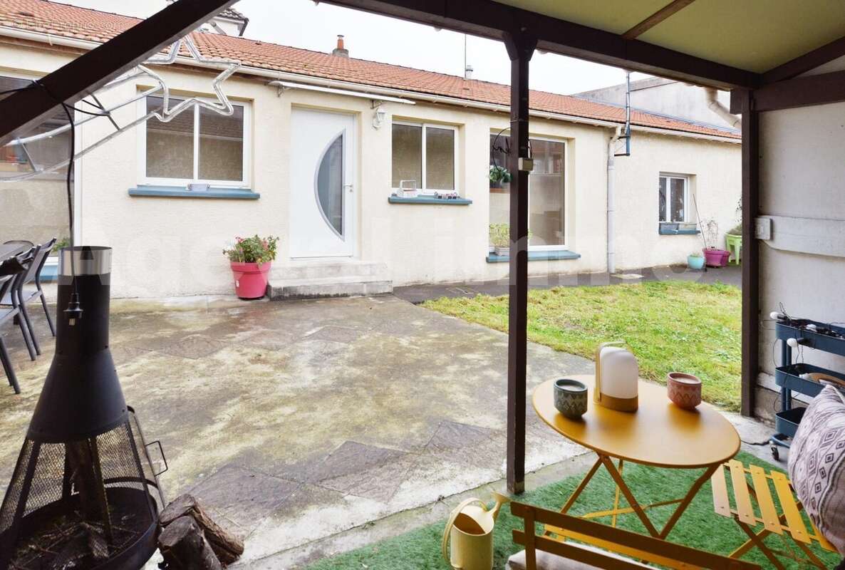 Maison à MONTGERON
