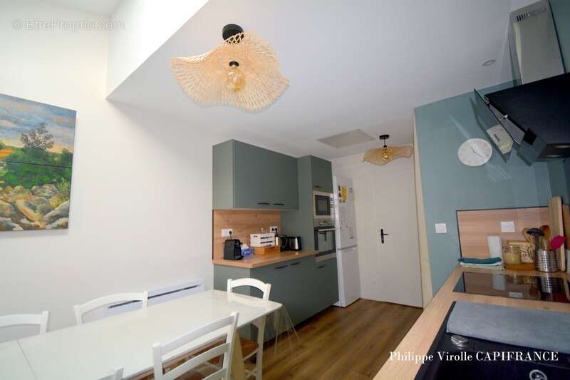 Maison à vendre 5 pièces 103 m2 SAINT PIERRE D'OLERON (17) 348 480 € - photo 7