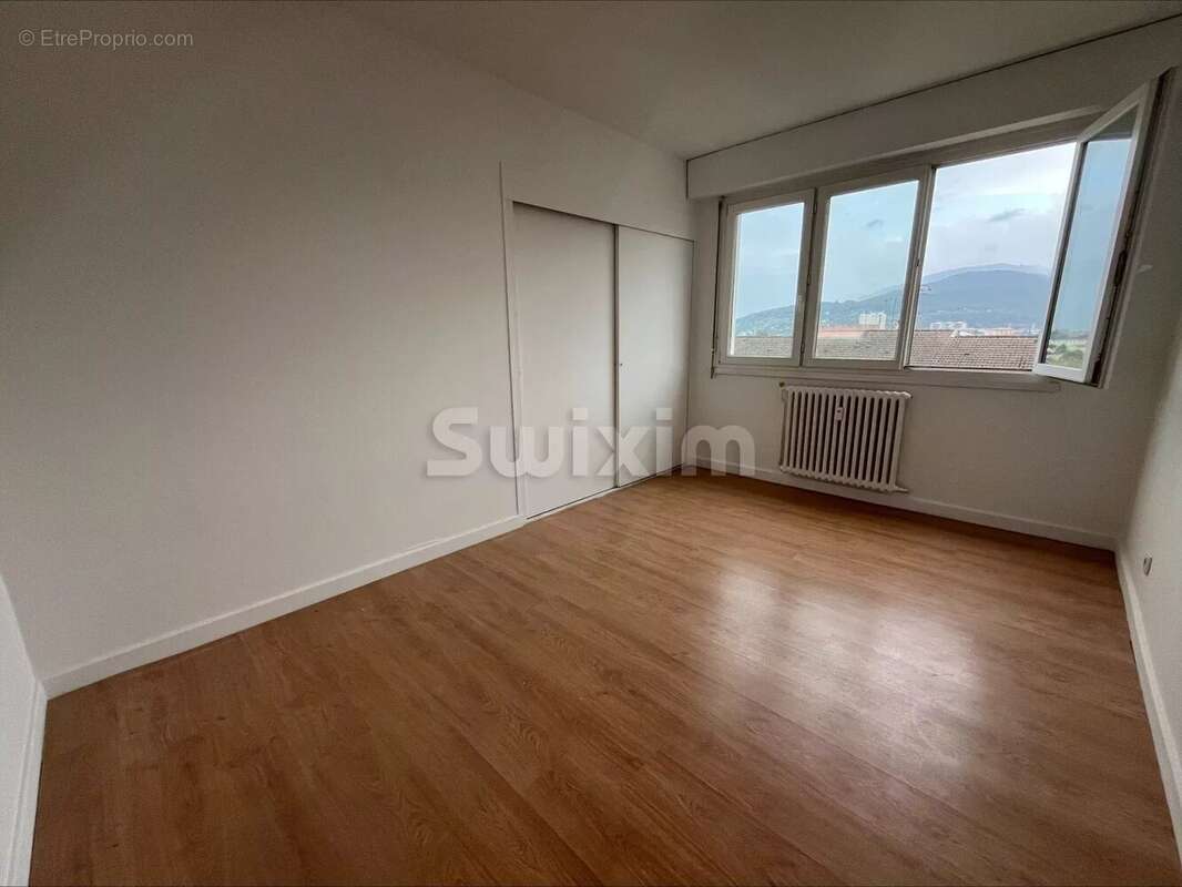 Appartement à AIX-LES-BAINS