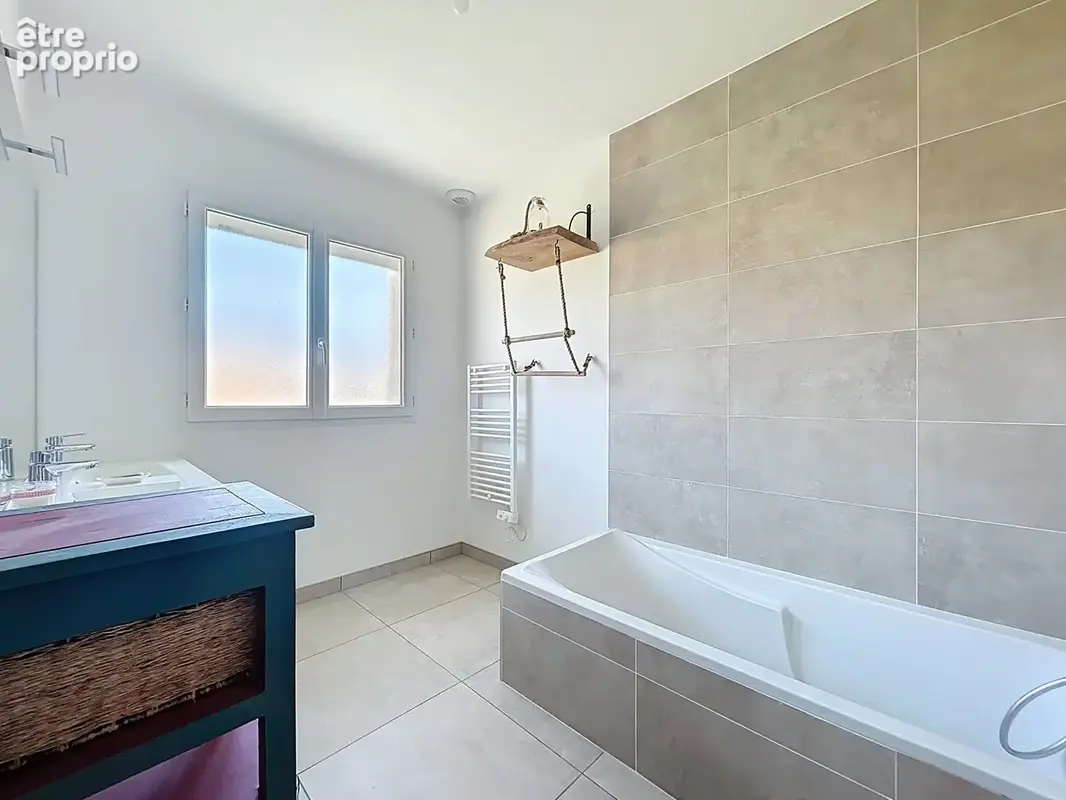Maison récente de 111m2  à Juliénas  - en plein cœur du beaujolais - photo 9
