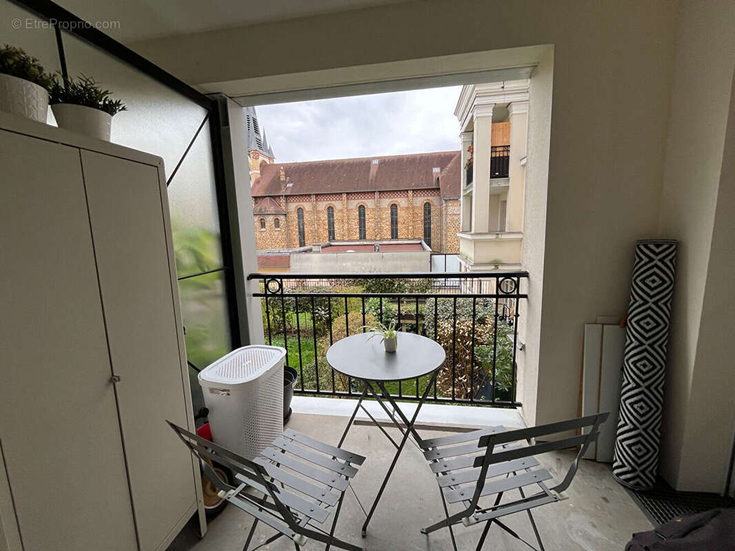 Appartement à CHAVILLE