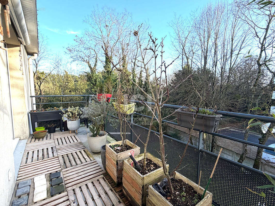 Appartement à SAINT-SEBASTIEN-SUR-LOIRE