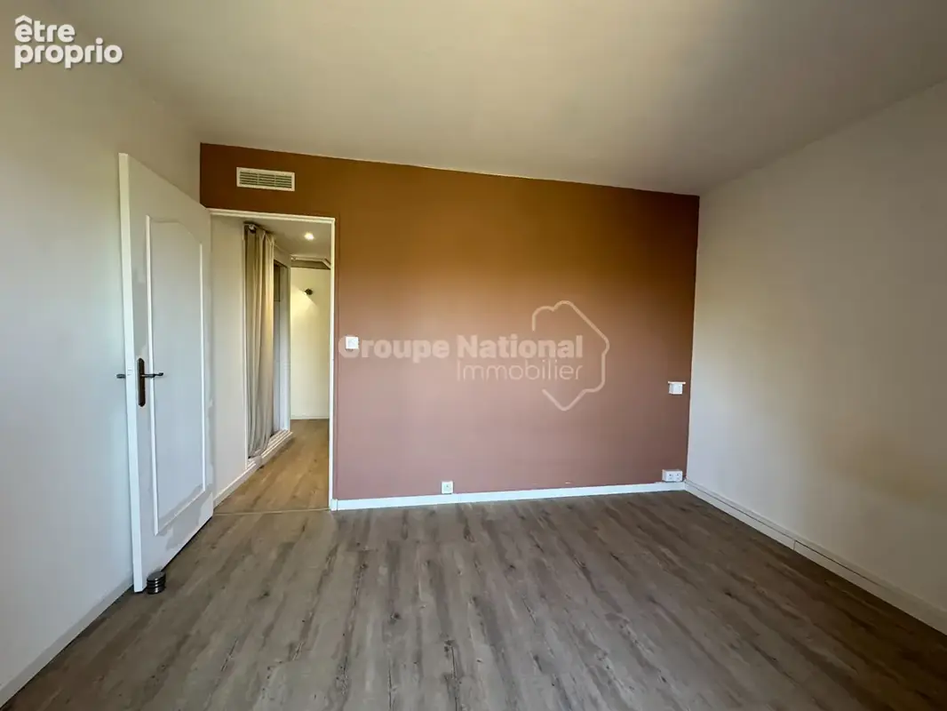 Cavaillon t3 traversant de 62 m² avec balcon dans résidence sécurisée - photo 11