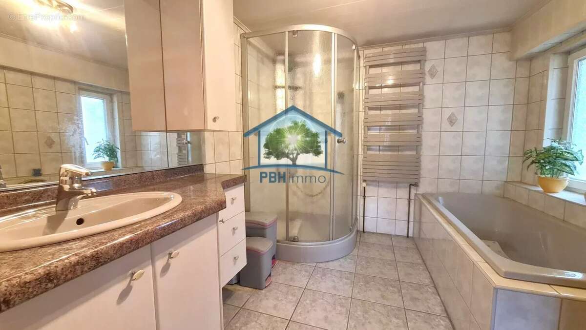 Maison à NIEDERBRONN-LES-BAINS