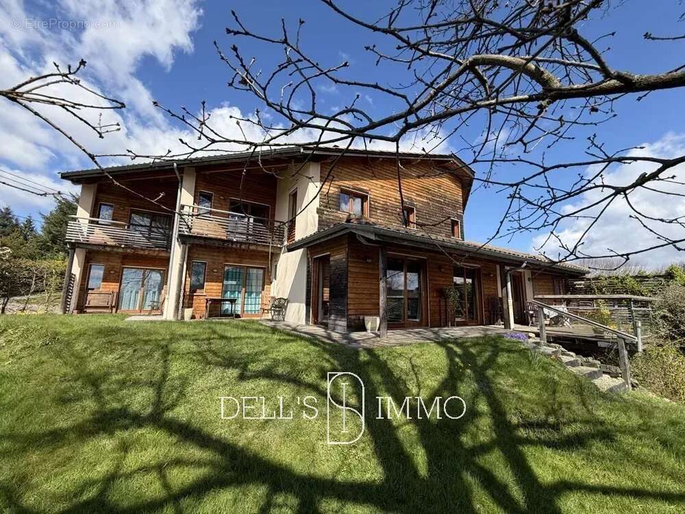 Maison à BELLEVILLE