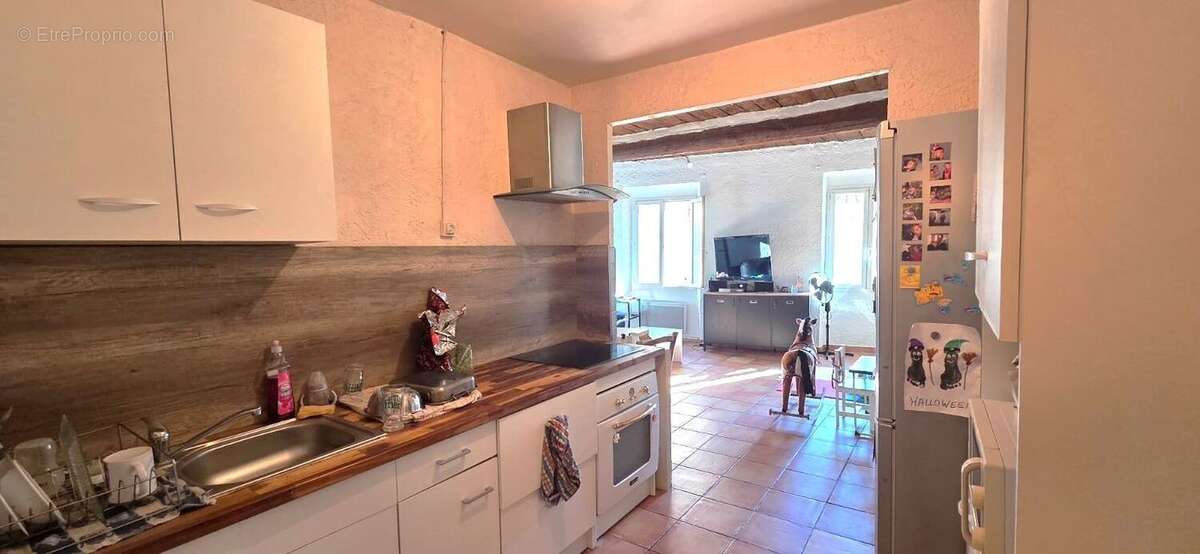 Appartement à CUGES-LES-PINS