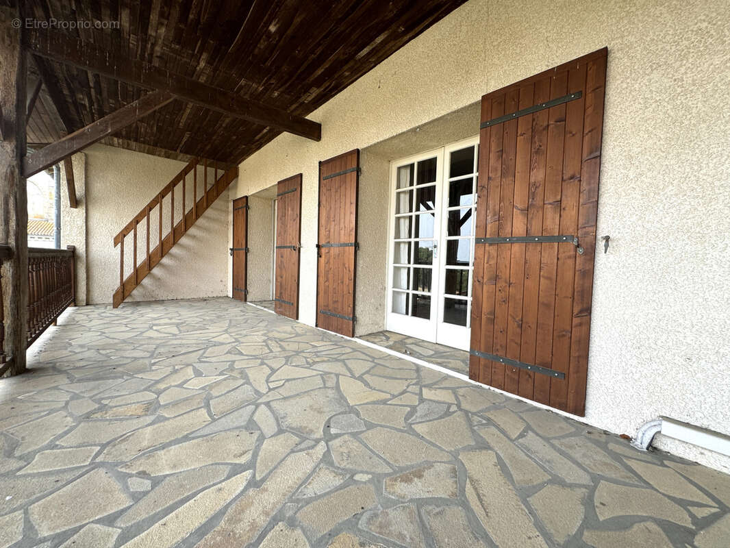 Belle maison de maître - 200m2 - photo 10