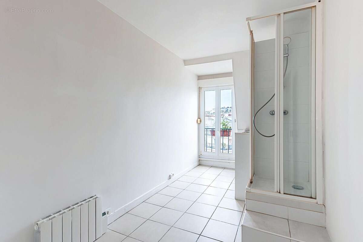 Photo 4 - Appartement à PARIS-9E