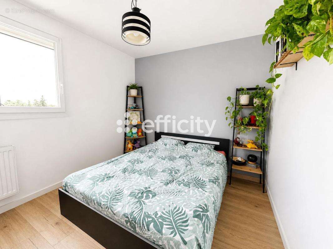 Appartement à LA RICHE