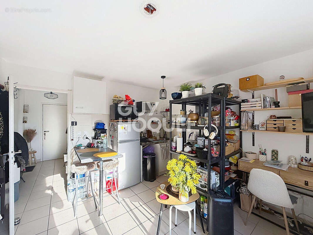 Appartement à SAINT-LAURENT-DE-LA-SALANQUE