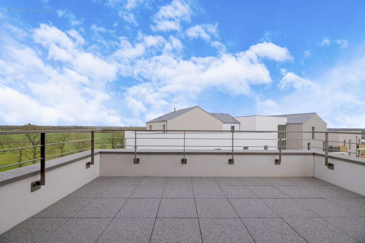 Appartement à VERN-SUR-SEICHE