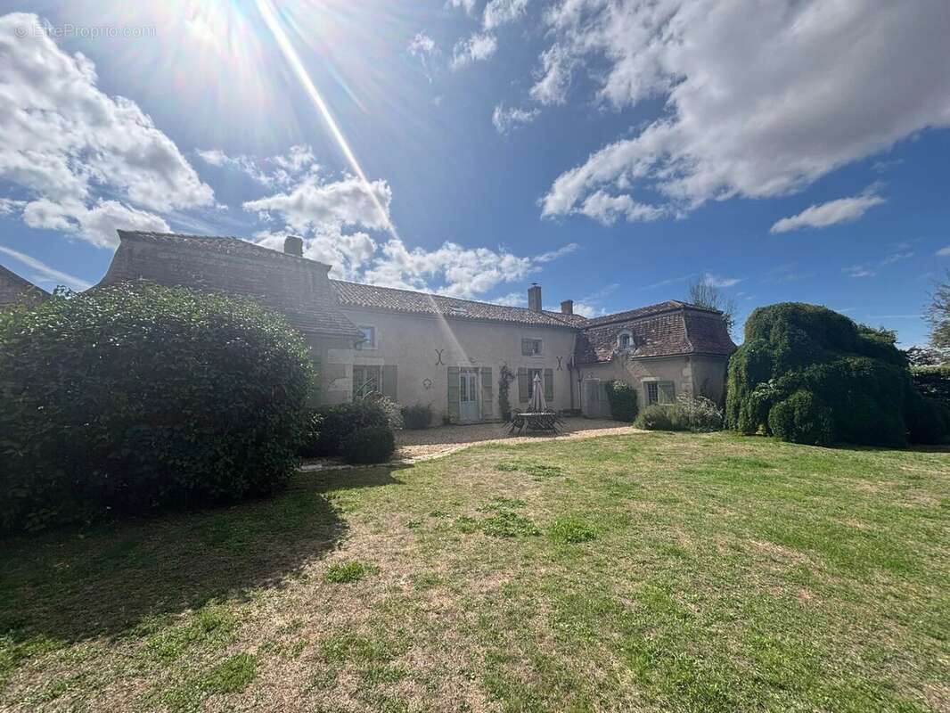 Maison à SAINT-SAVIN