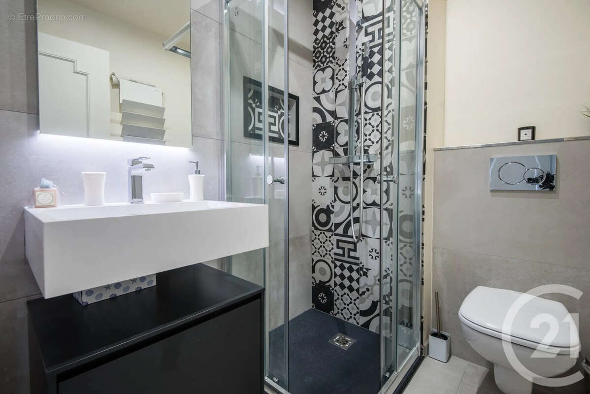 Appartement 81 m² à Nice  - photo 11