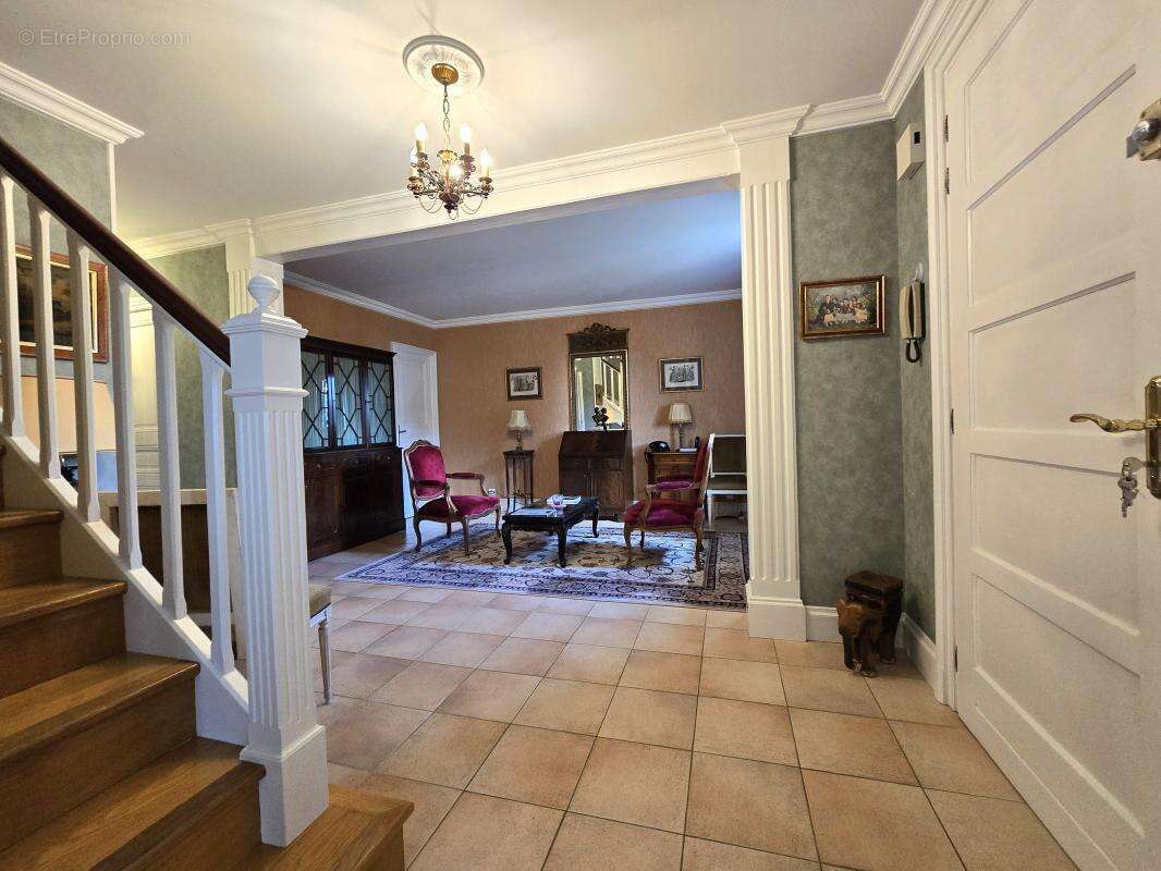 Maison à BAZAINVILLE