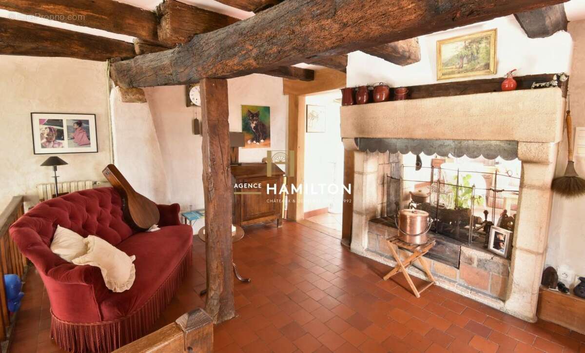 Maison à CORDES-SUR-CIEL