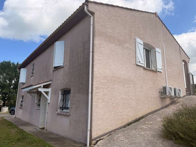 Maison à BELVEZE-DU-RAZES