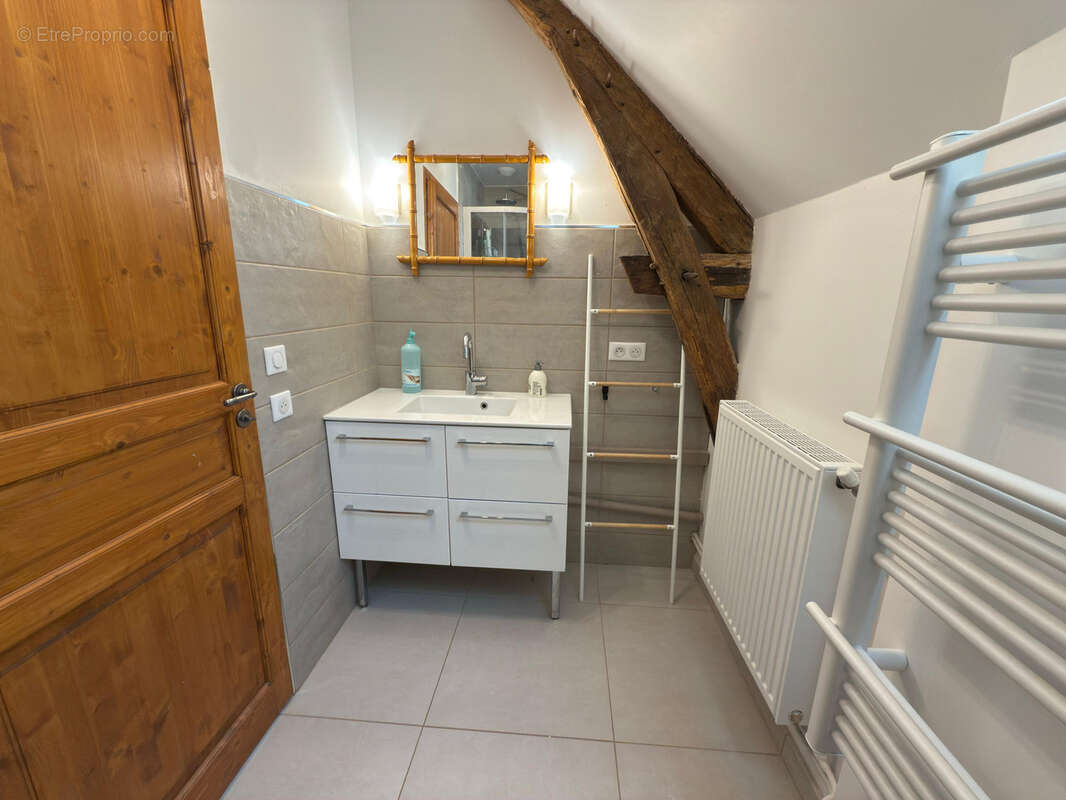 Maison à OUROUER-LES-BOURDELINS