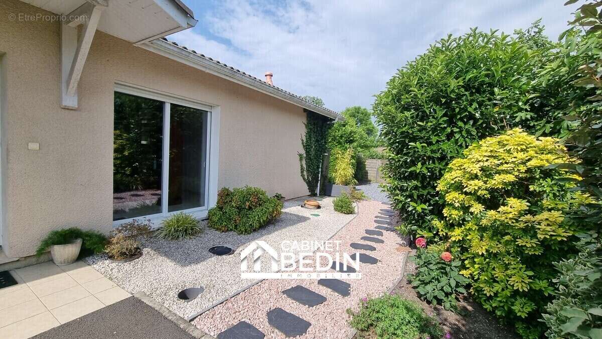 Maison à MIOS