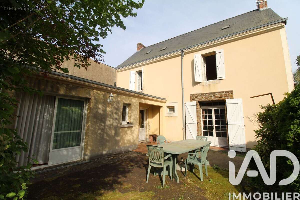 Maison 152 m² à Pruille-Le-Chetif  - photo 3