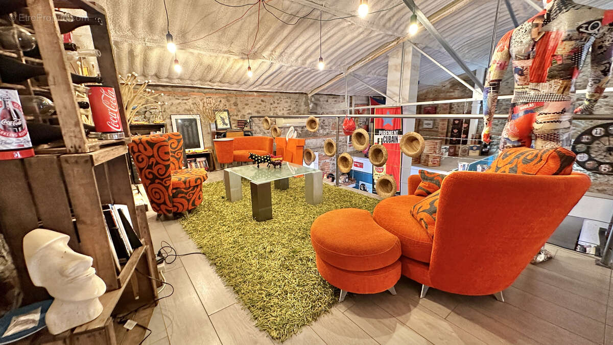 Maison à SAINT-GENIS-DES-FONTAINES