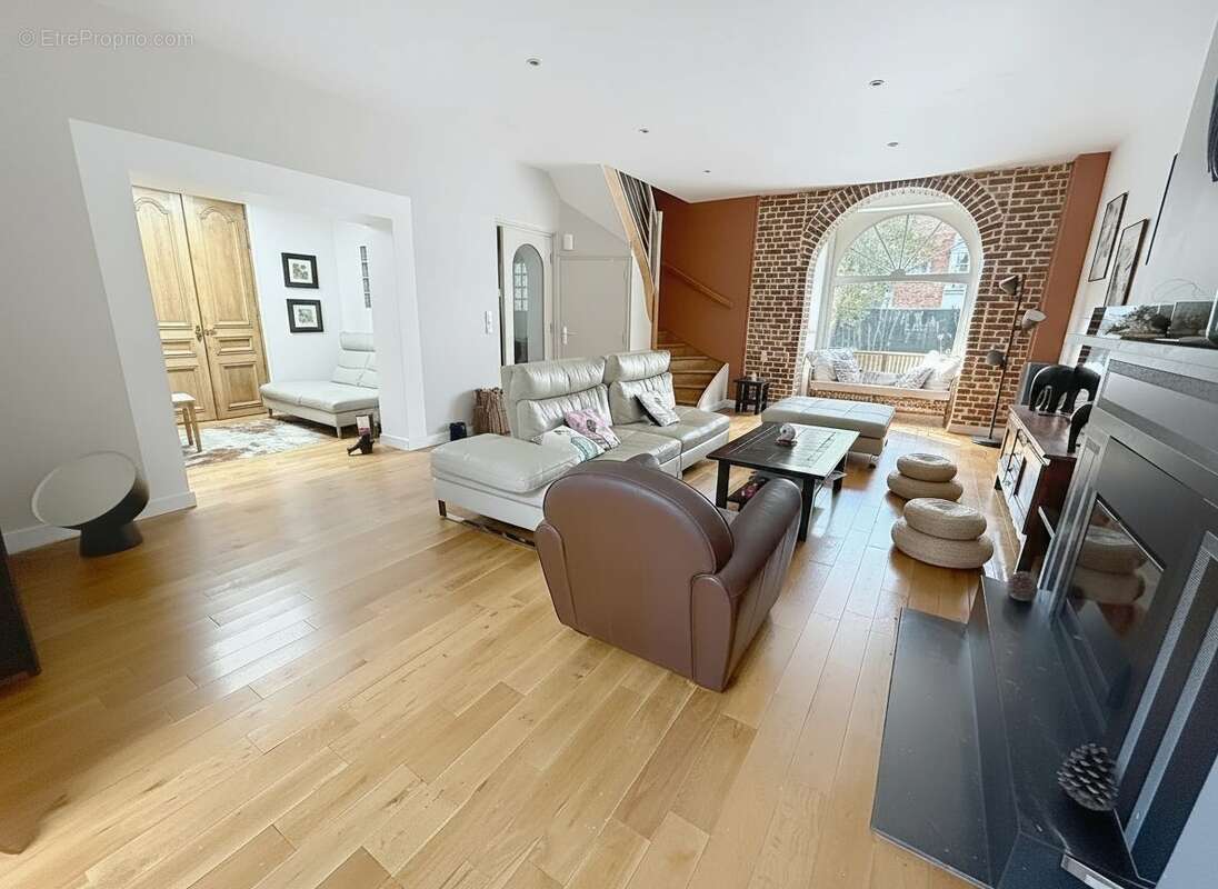 Maison à MARCQ-EN-BAROEUL