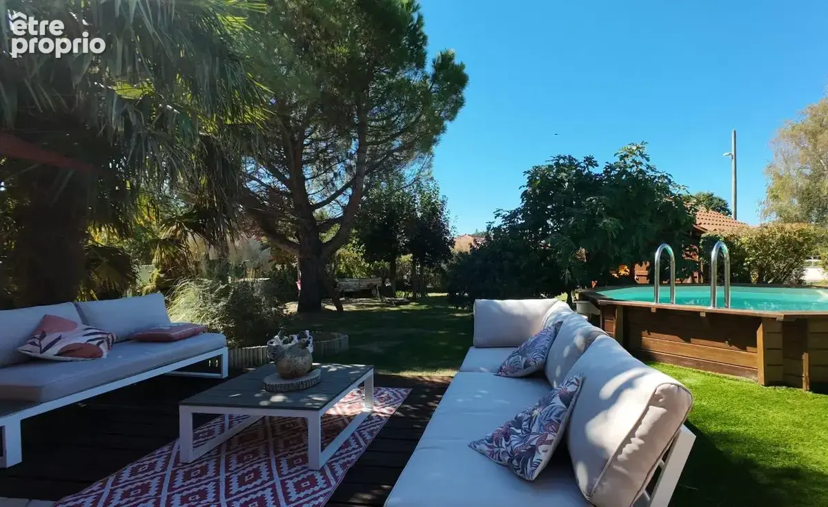 Belle propriété familiale avec grand parc arboré de 1 600 m² - photo 2