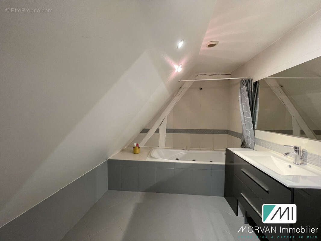 Maison à COIGNIERES