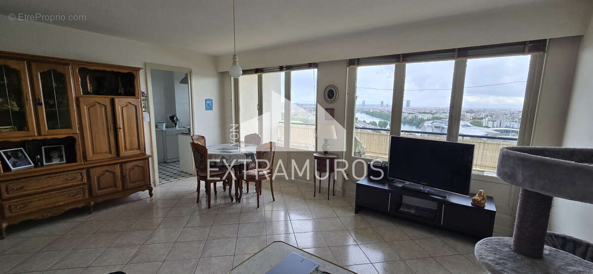 Appartement à LA MULATIERE