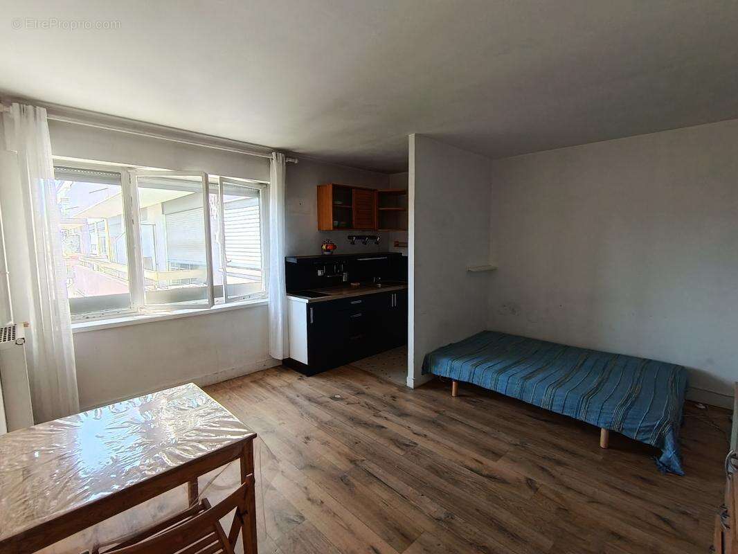 Appartement à IVRY-SUR-SEINE