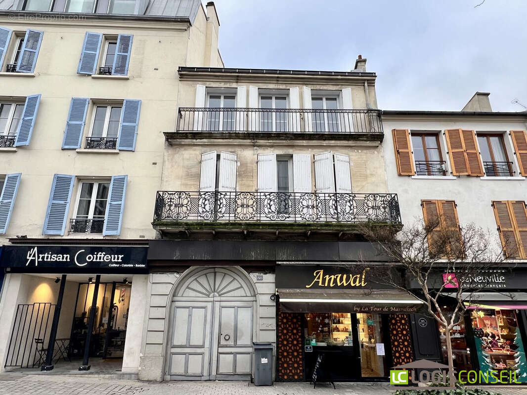 Appartement à BOURG-LA-REINE