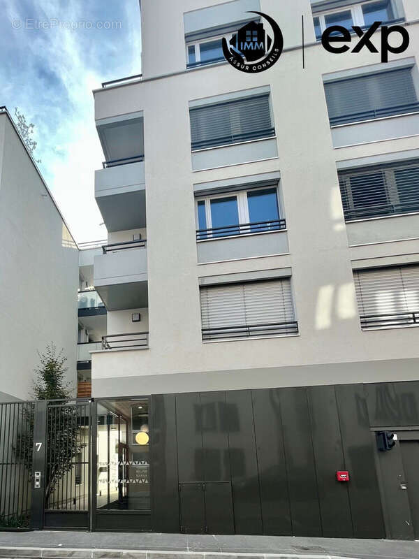 Façade - Appartement à VILLEURBANNE