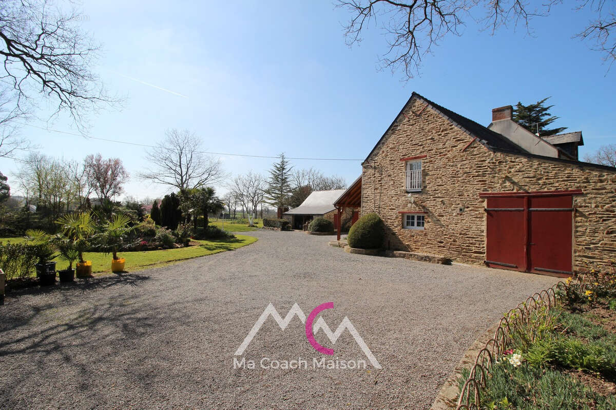 Maison à PONTCHATEAU