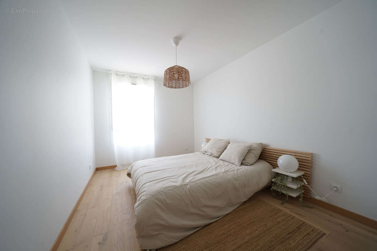 Appartement à MEYLAN