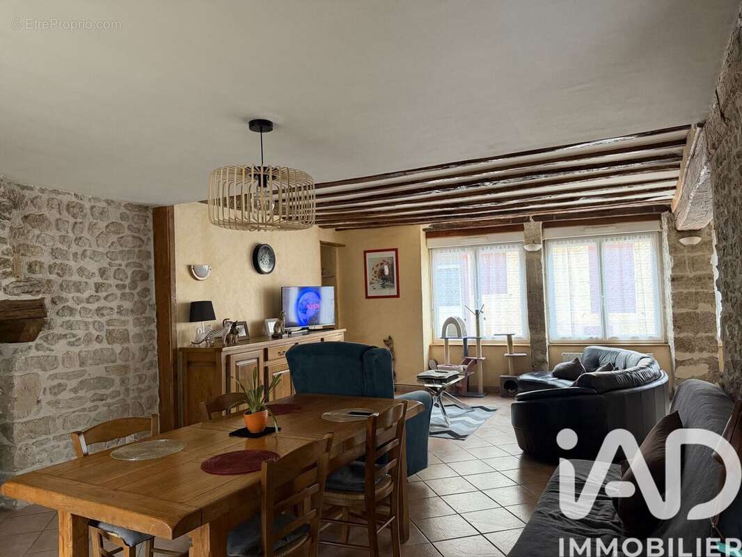 Photo 2 - Maison à PRECY-SOUS-THIL