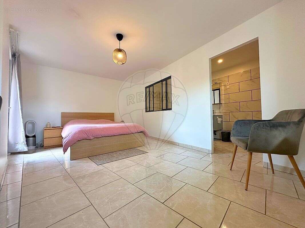 Maison à CREPY-EN-VALOIS