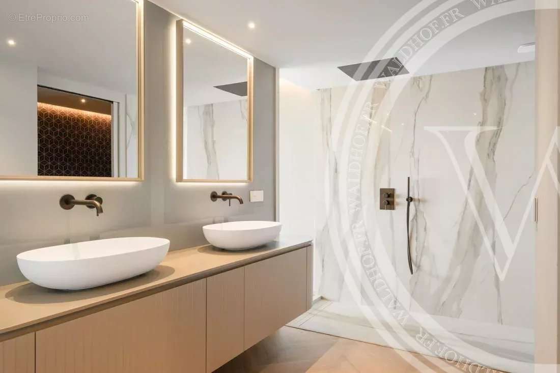 Maison à ROQUEBRUNE-CAP-MARTIN