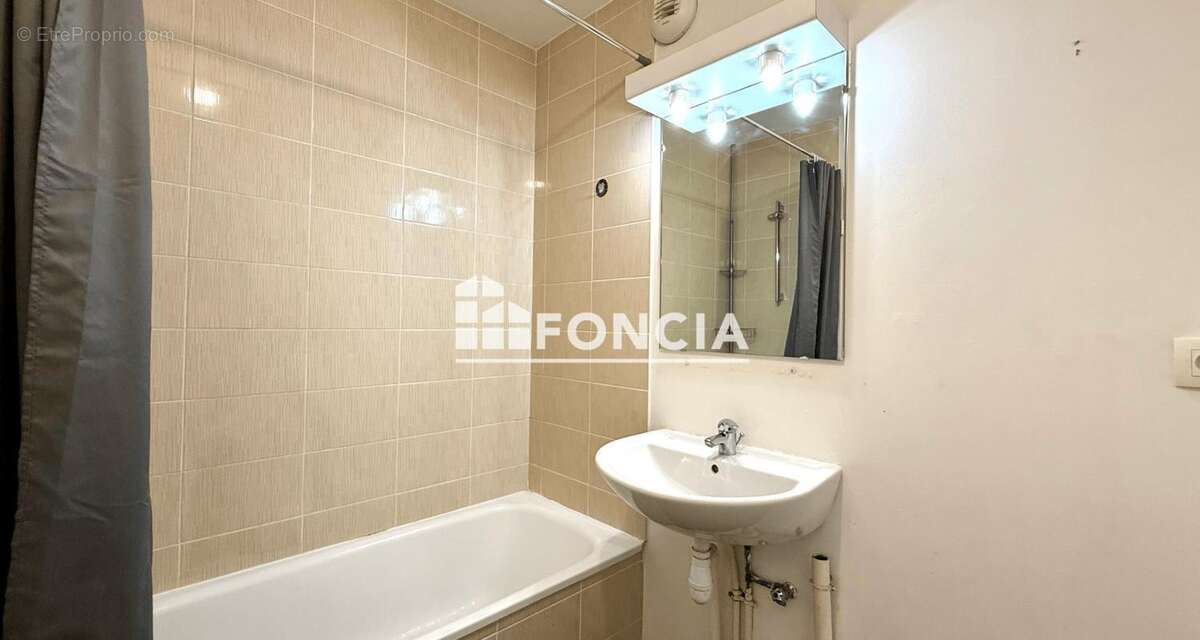 Appartement T3 de 69 m² – Proche centre-ville de Bourgoin-Jallieu - photo 7