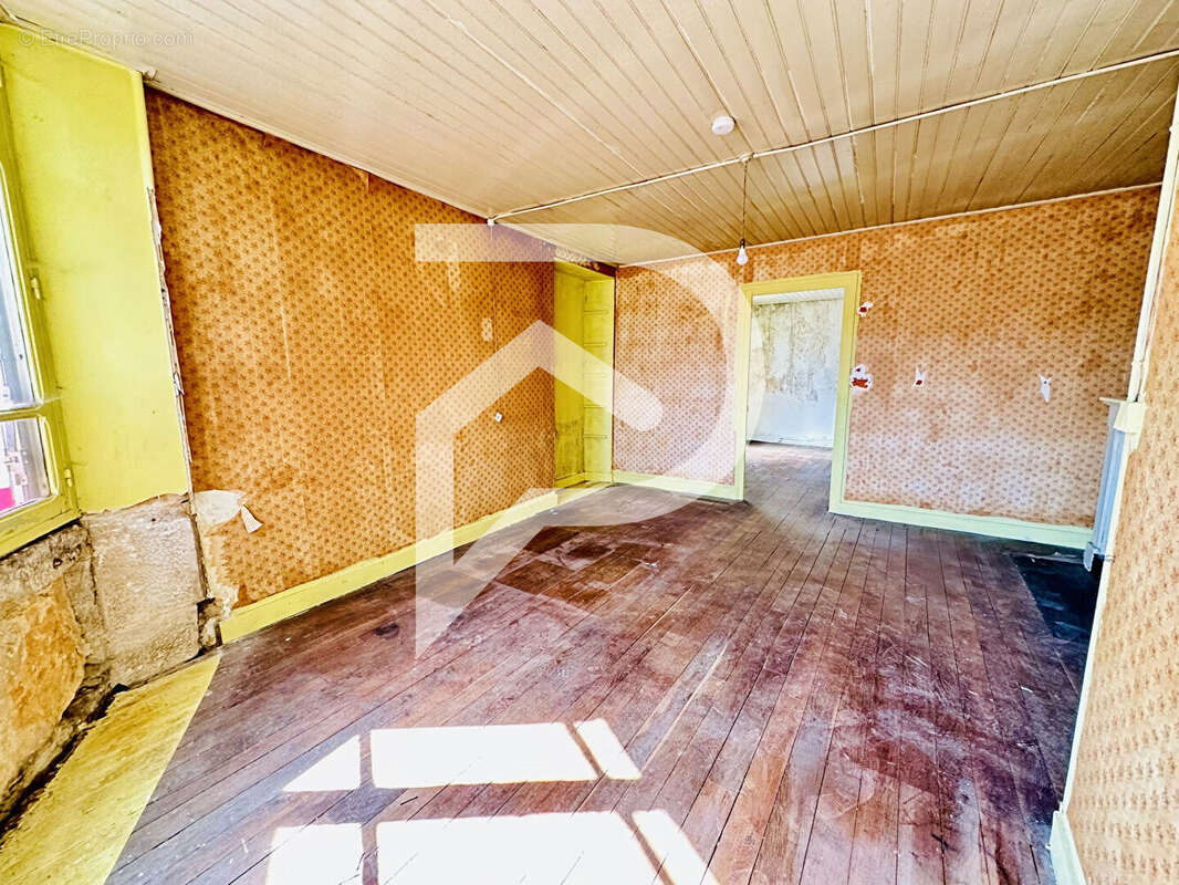 Maison à ESNOUVEAUX