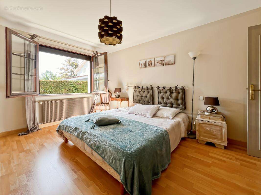 Maison à TOSSE