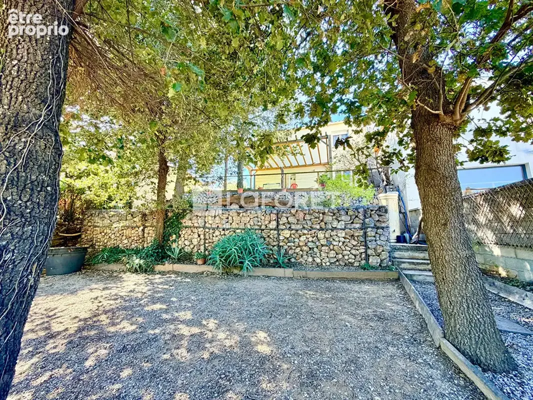 Maison récente en R+1. 4 chambres sur 816m2 terrain avec piscine - photo 15