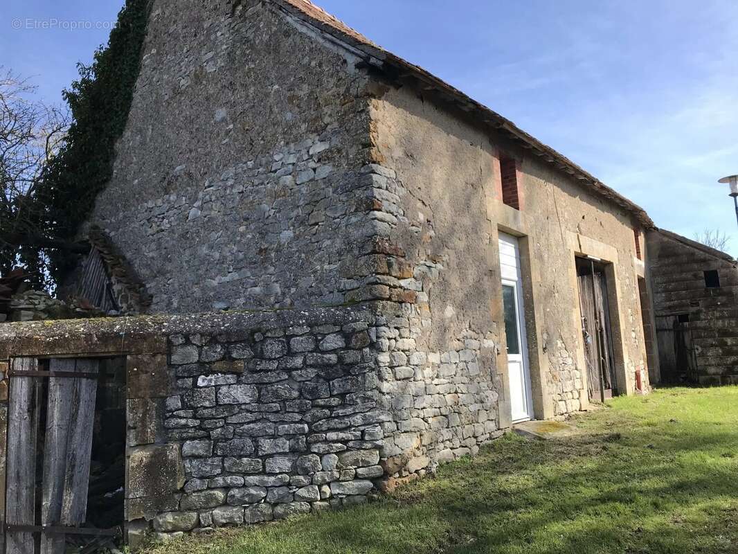 Grange à rénover entièrement - photo 10