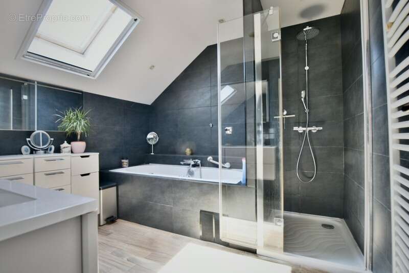 Maison à VEIGY-FONCENEX