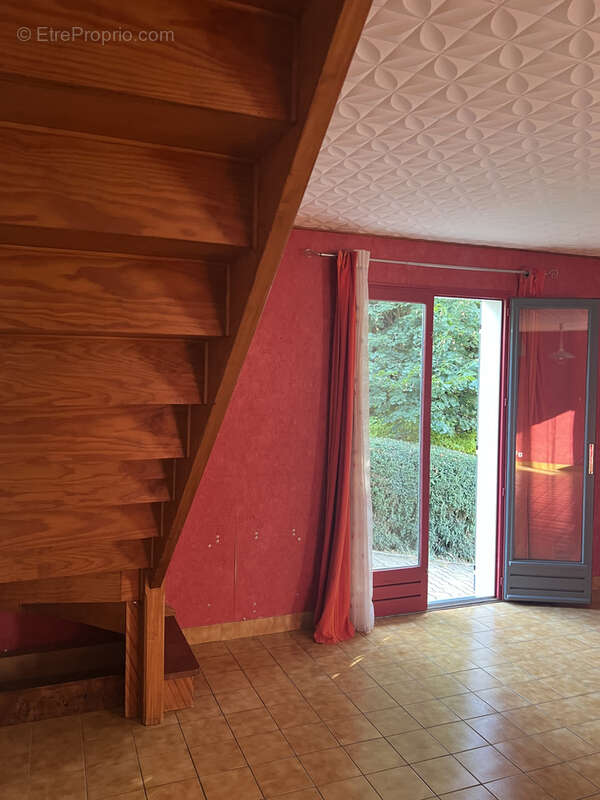 Maison à COULANGES-LES-NEVERS